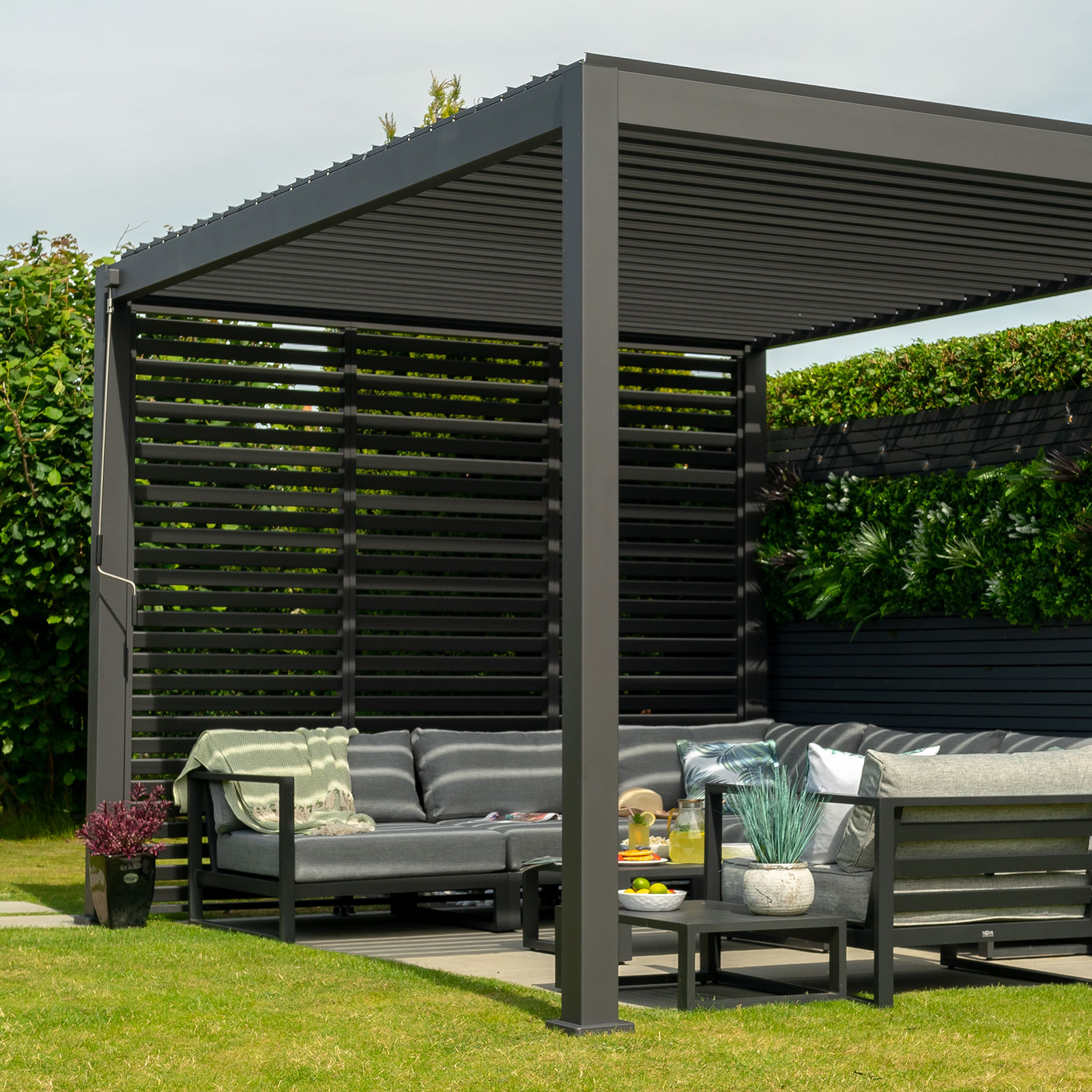 Nova - Titan Pergola Side Wall - 1.33m - Grey thumbnail 4