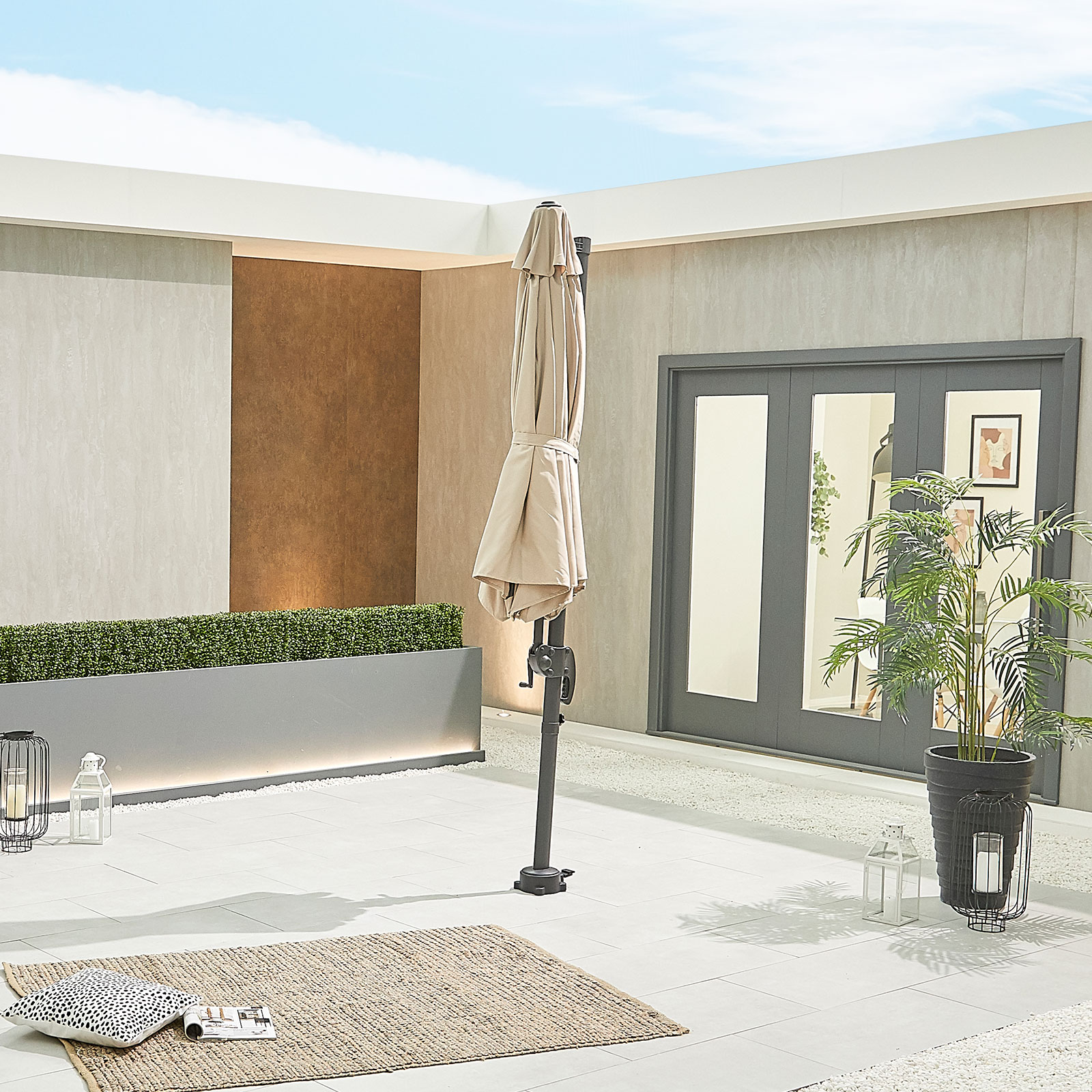 Nova - Apollo Cantilever Parasol - 3m Round - Beige thumbnail 8