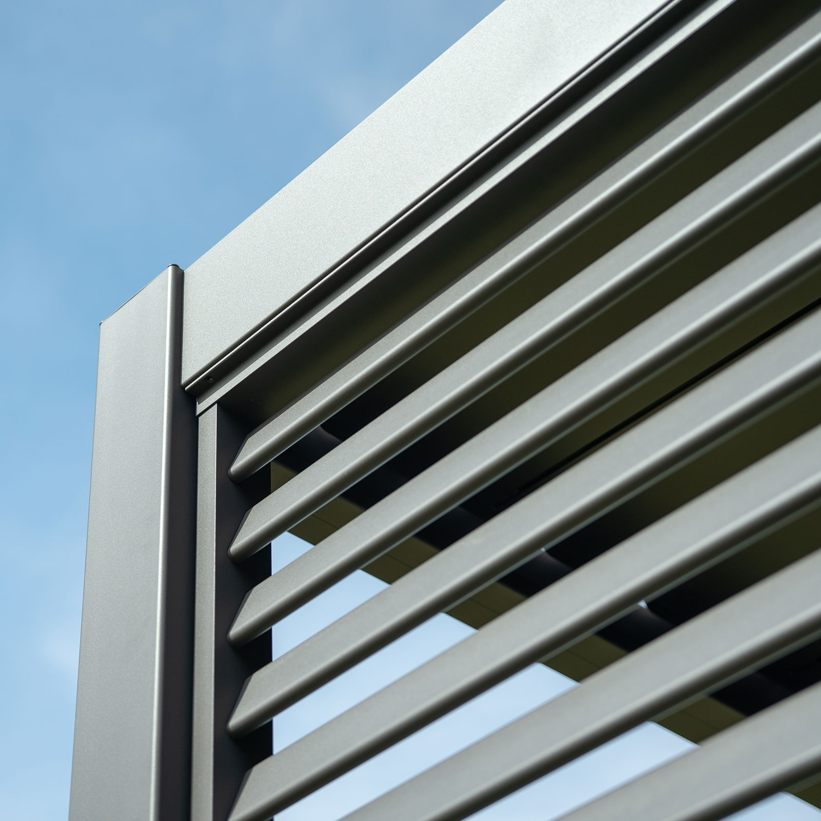 Nova - Titan Pergola Side Wall - 1m - Grey thumbnail 6